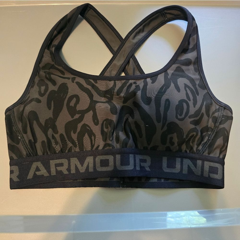 Under Armour Mid Crossback Leopard Printed Sports Bra. Gray & Black Sz Small
